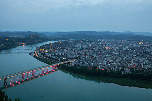 soi câu lô bach thu