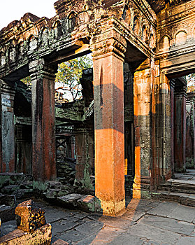 lo khung 3 ngay 247